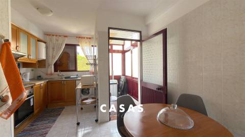 Apartamento T2 Arrendamento em Caniço,Santa Cruz