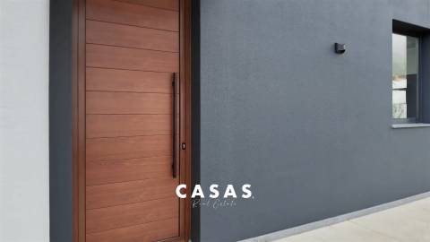 Moradia T3 Venda em Arco da Calheta,Calheta (Madeira)