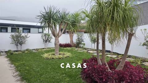 Moradia T3 Venda em Arco da Calheta,Calheta (Madeira)