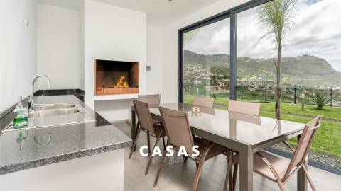 Moradia T3 Venda em Arco da Calheta,Calheta (Madeira)