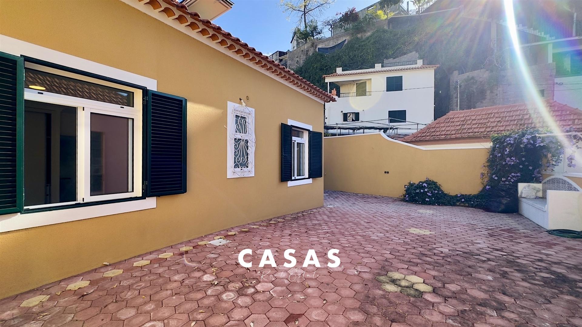 Moradia T3 Venda em Funchal (Santa Luzia),Funchal