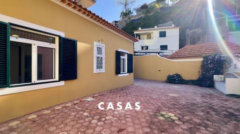 Moradia T3 Venda em Funchal (Santa Luzia),Funchal