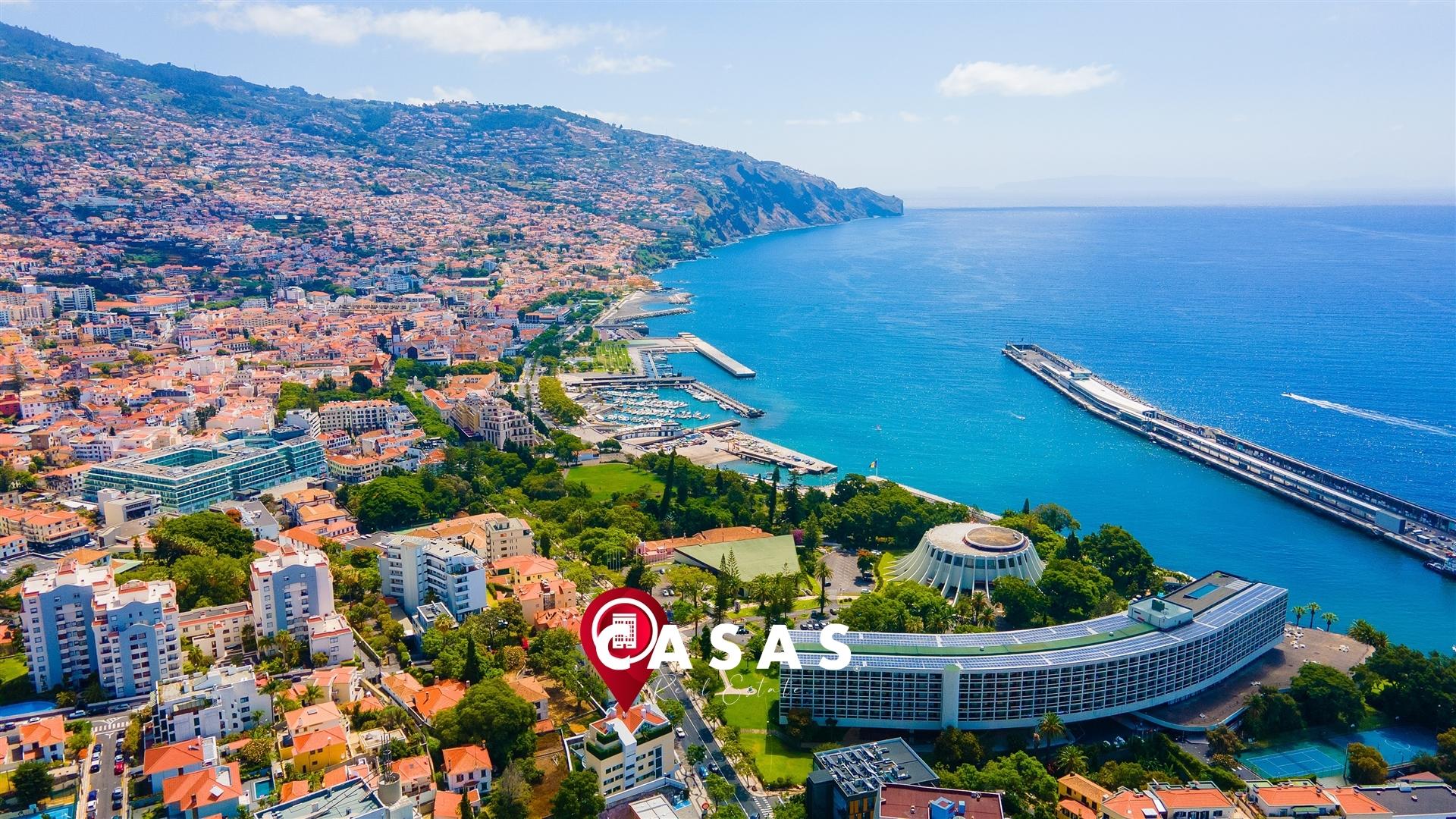 Apartamento T2 Arrendamento em Funchal (Sé),Funchal