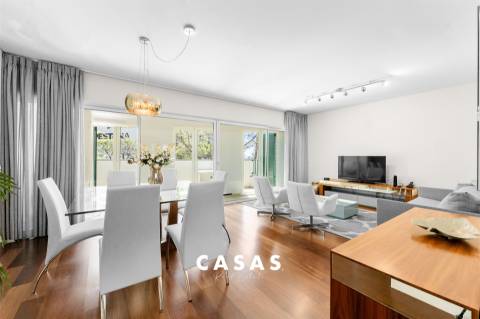 Apartamento T2 Arrendamento em Funchal (Sé),Funchal