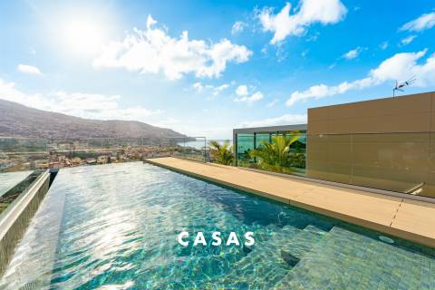 Apartamento T2 Arrendamento em Funchal (São Pedro),Funchal