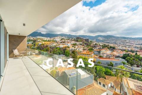 Apartamento T2 Arrendamento em Funchal (São Pedro),Funchal