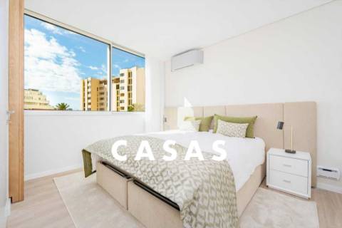 Apartamento T2 Arrendamento em Funchal (São Pedro),Funchal