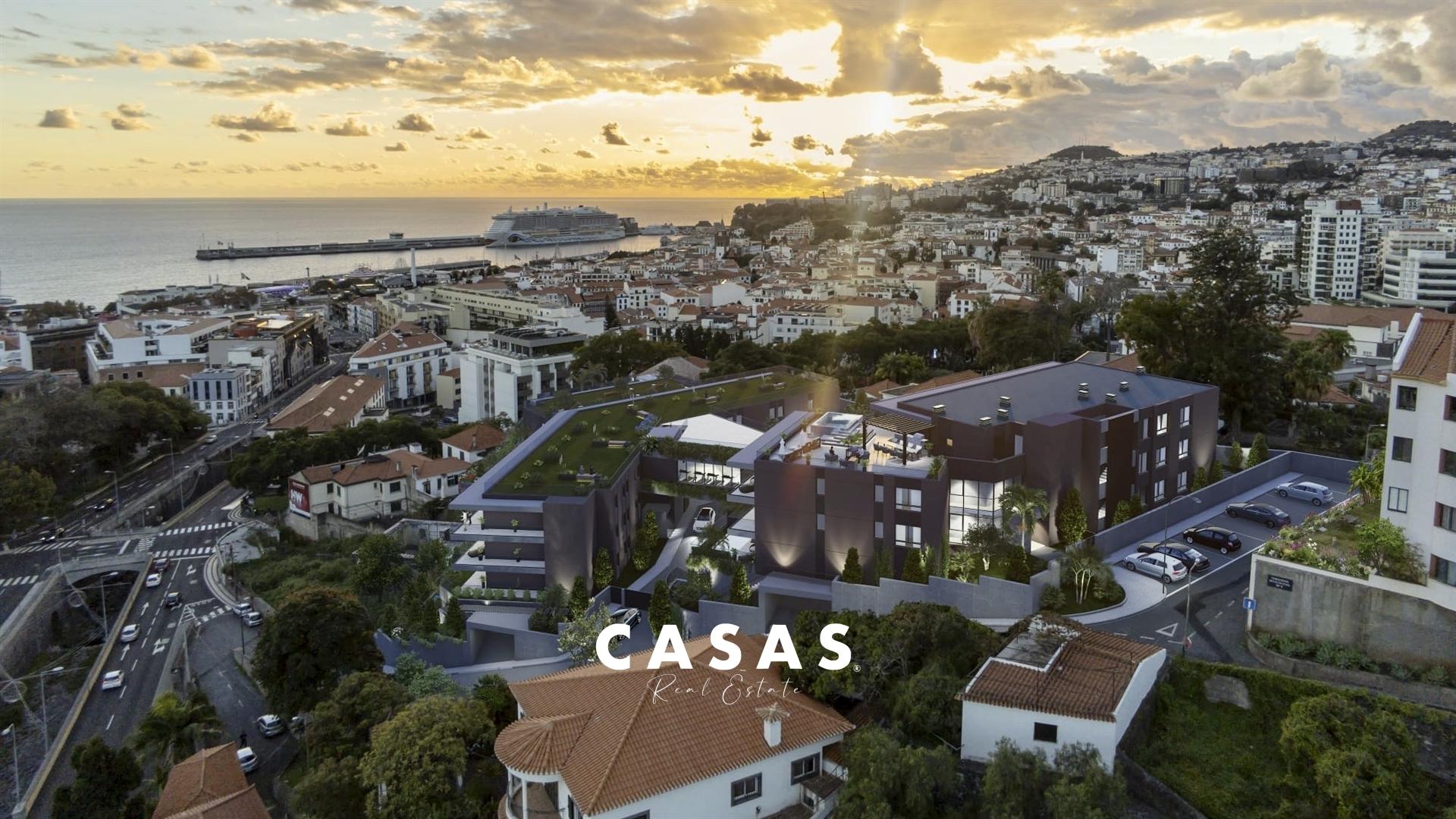 APARTAMENTO T2 DE LUXO C/PISCINA E JARDIM PRIVADO NO CENTRO DO FUNCHAL
