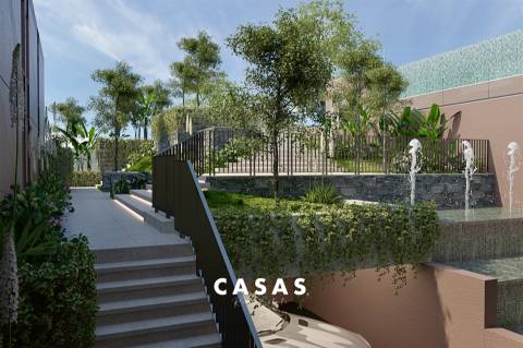APARTAMENTO T2 DE LUXO C/PISCINA E JARDIM PRIVADO NO CENTRO DO FUNCHAL