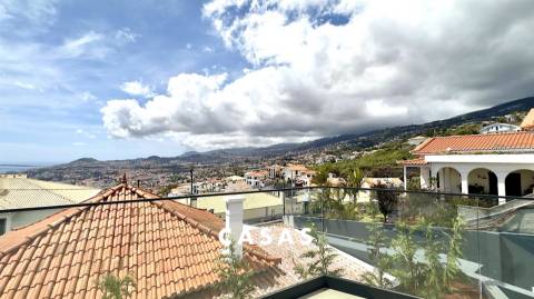Moradia T2 Venda em Funchal (Santa Maria Maior),Funchal