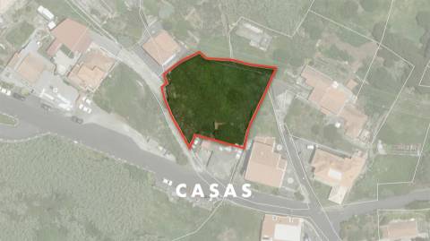 Lote de Terreno urbano com 830 m2 na zona em São Gonçalo