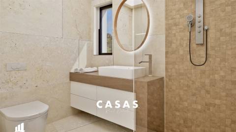 APARTAMENTO T2 NO CANIÇO, ILHA DA MADEIRA
