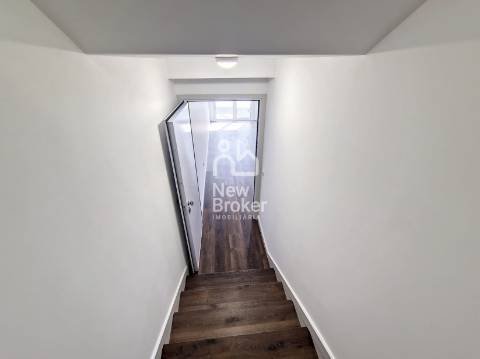 Moradia T4+1 com Piscina em Cascais. Nova construção. Localização privilegiada em zona residencial