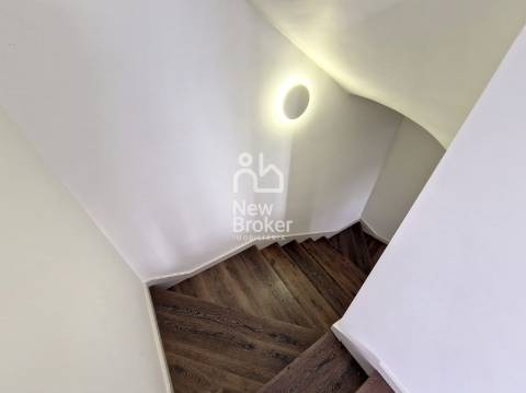 Moradia T4+1 com Piscina em Cascais. Nova construção. Localização privilegiada em zona residencial