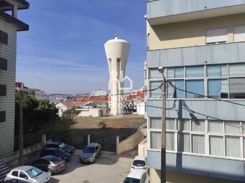 Apartamento T2 Venda em Laranjeiro e Feijó,Almada