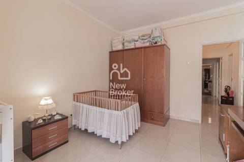 Apartamento T2 Venda em Rio de Mouro,Sintra