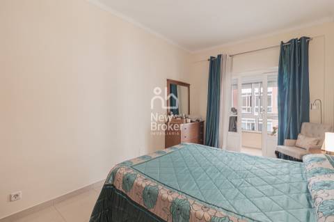 Apartamento T2 Venda em Rio de Mouro,Sintra