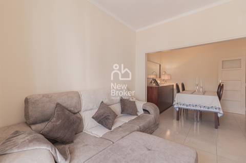 Apartamento T2 Venda em Rio de Mouro,Sintra