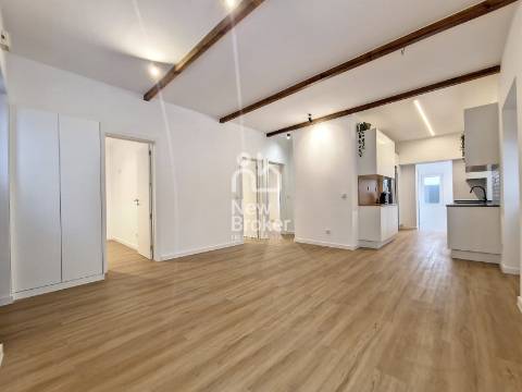 Fantástica moradia T3 em Agualva – Cacem