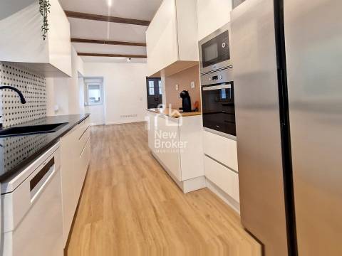 Fantástica moradia T3 em Agualva – Cacem