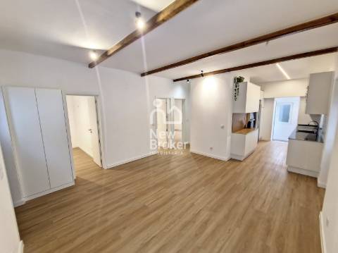 Fantástica moradia T3 em Agualva – Cacem