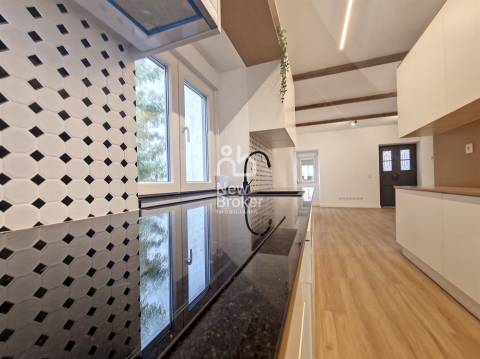 Fantástica moradia T3 em Agualva – Cacem