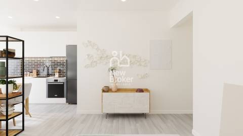 Venda T0 na Amadora, junto ao Metro.