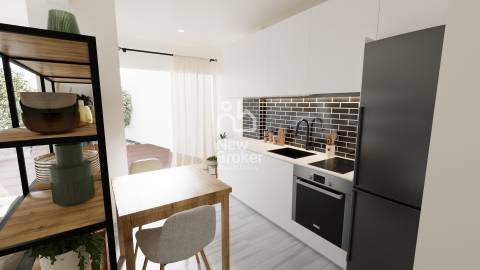 Venda T0 na Amadora, junto ao Metro.