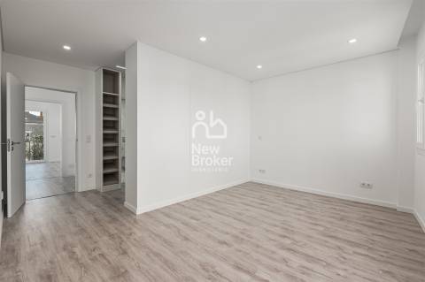 Moradia T3, nova, vista rio no Montijo – com isenção de IMT.