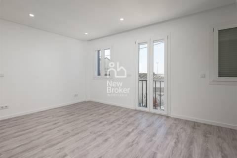 Moradia T3, nova, vista rio no Montijo – com isenção de IMT.