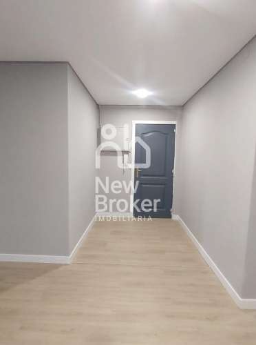 Apartamento T4 para venda em Maximinos, Braga, com garagem.