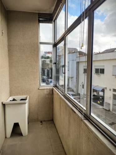 Apartamento T3 para venda em Maximinos, Braga, com garagem,  varanda, numa área total de 97 m2