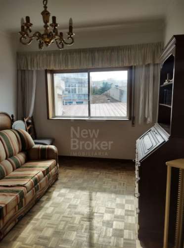 Apartamento T3 para venda em Maximinos, Braga, com garagem,  varanda, numa área total de 97 m2