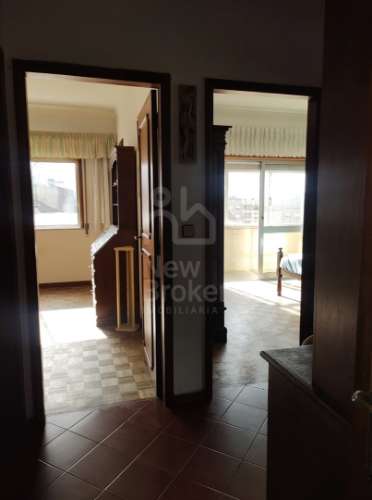 Apartamento T3 para venda em Maximinos, Braga, com garagem,  varanda, numa área total de 97 m2