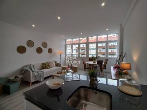 Apartamento T1 Venda em São Domingos de Benfica,Lisboa