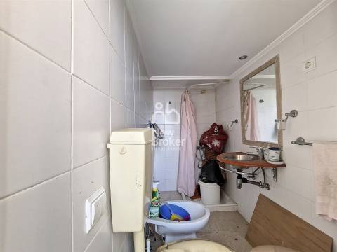 Moradia para Restaurar T7 Venda em Marvila,Lisboa