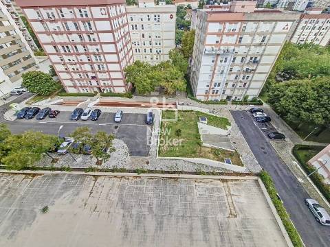 Apartamento T3 Venda em Carnide,Lisboa