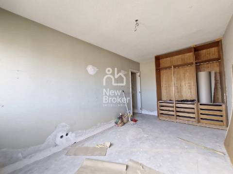 Apartamento T3 Venda em Carnide,Lisboa