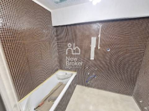 Apartamento T3 Venda em Carnide,Lisboa