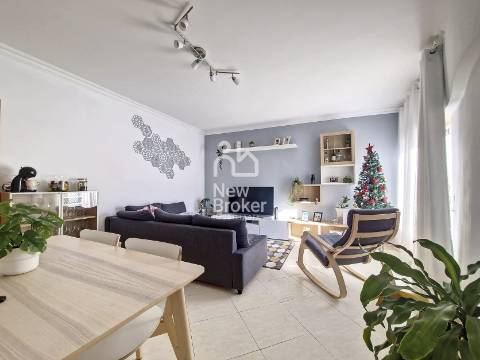Apartamento T2 Venda em Laranjeiro e Feijó,Almada