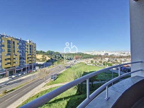 Apartamento T2 Venda em Laranjeiro e Feijó,Almada