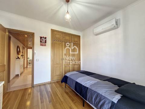 Apartamento T2 Venda em Laranjeiro e Feijó,Almada