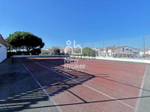 Apartamento T2 Arrendamento em Caparica e Trafaria,Almada