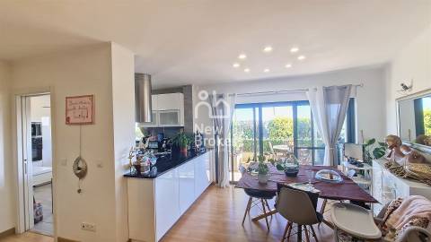 Apartamento T2 Arrendamento em Caparica e Trafaria,Almada