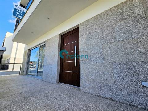 Moradia Geminada T4, Mobilada, Aveiro, Santa Maria da Feira, Lobão