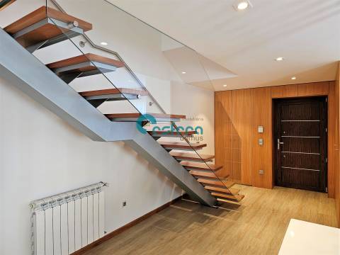 Moradia Geminada T4, Mobilada, Aveiro, Santa Maria da Feira, Lobão