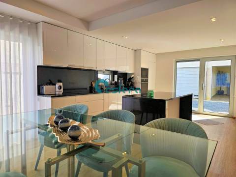 Moradia Geminada T4, Mobilada, Aveiro, Santa Maria da Feira, Lobão