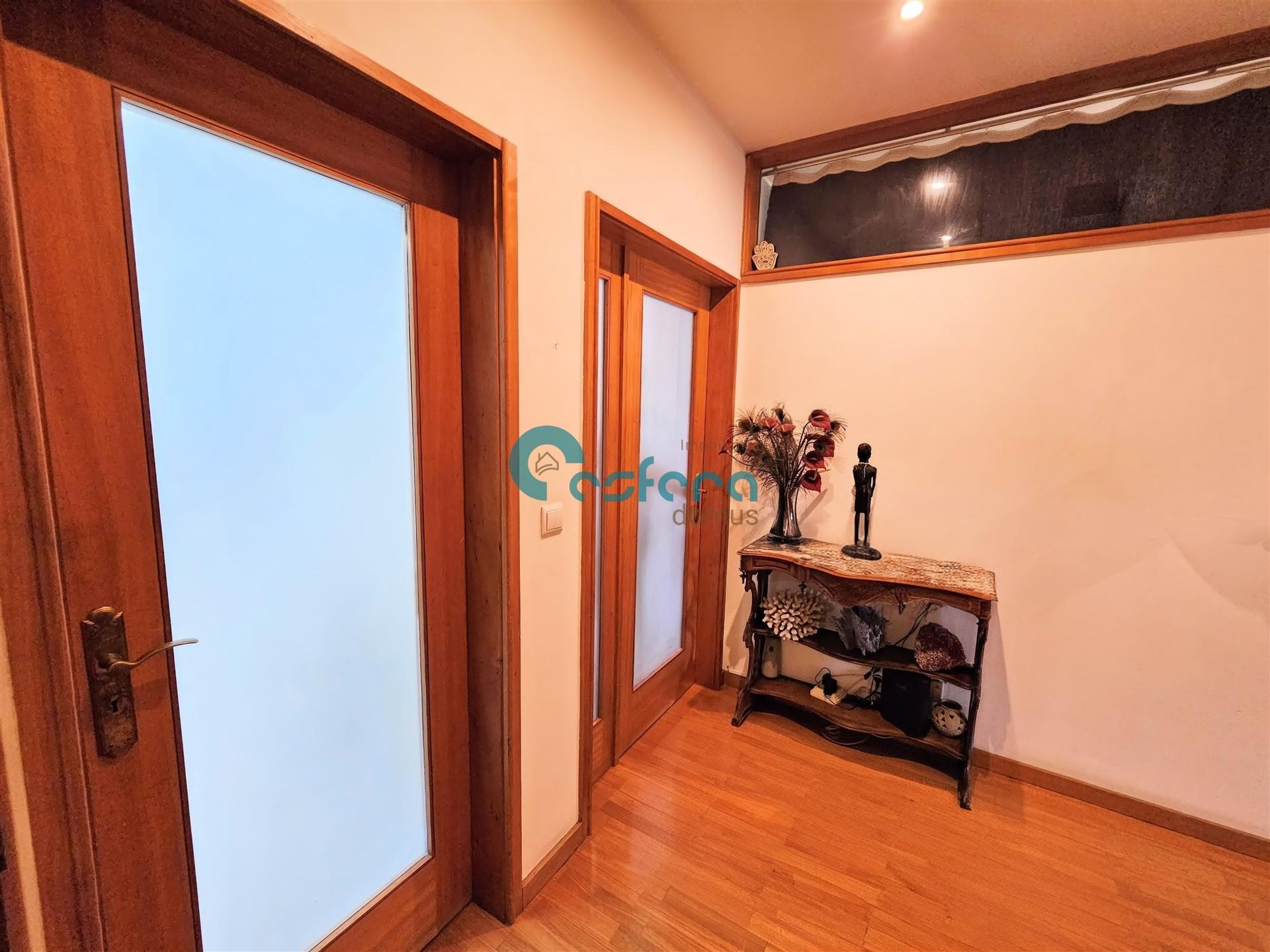 T3+1 com 2 garagens box - Quinta Rosas, Gaia