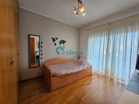 T3+1 com 2 garagens box - Quinta Rosas, Gaia