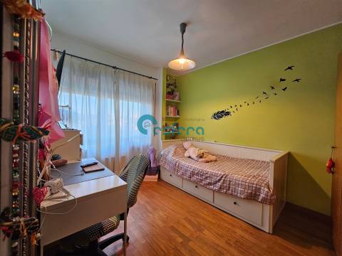 T3+1 com 2 garagens box - Quinta Rosas, Gaia